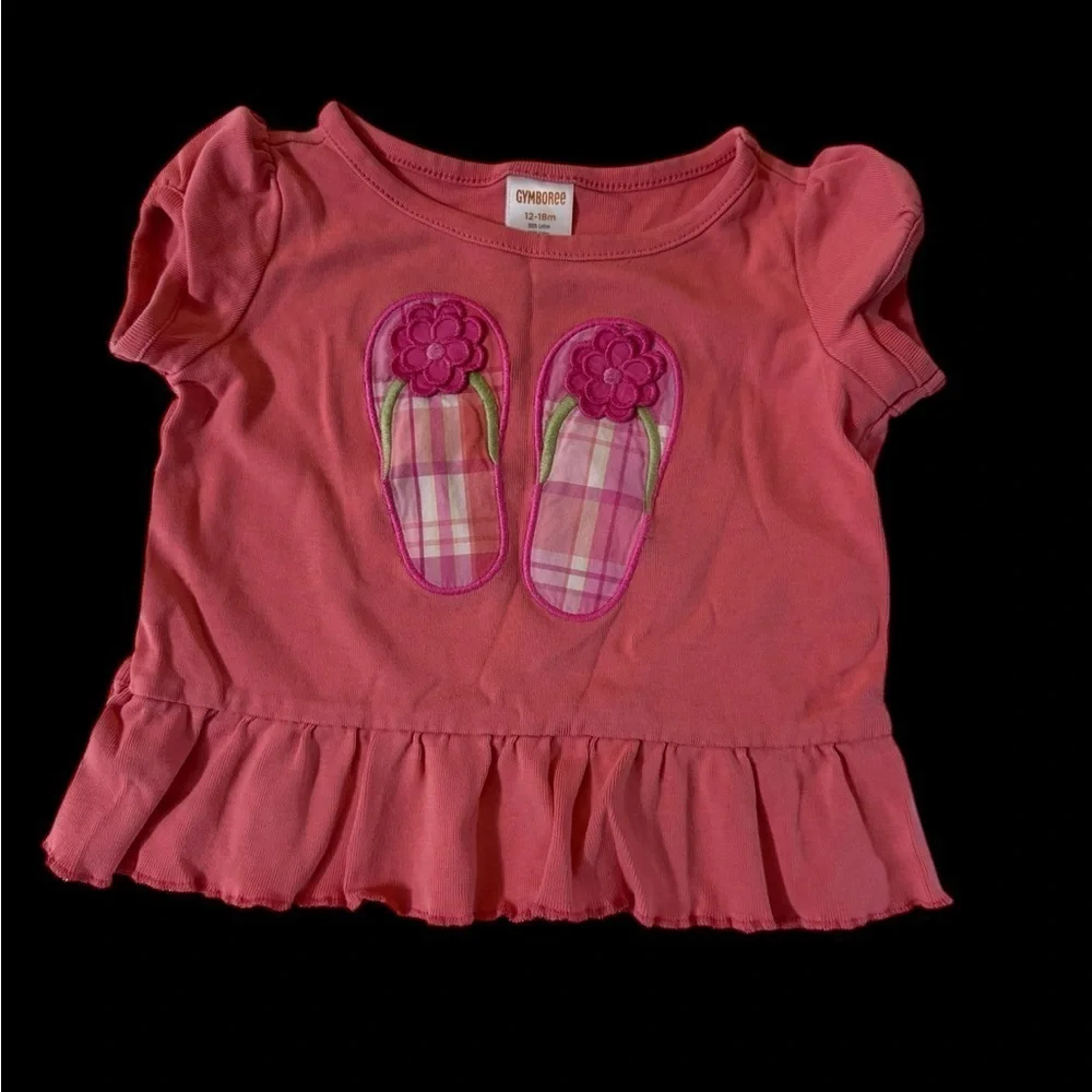 Girl's Gymboree top with flip Flop design. 12/18  k149